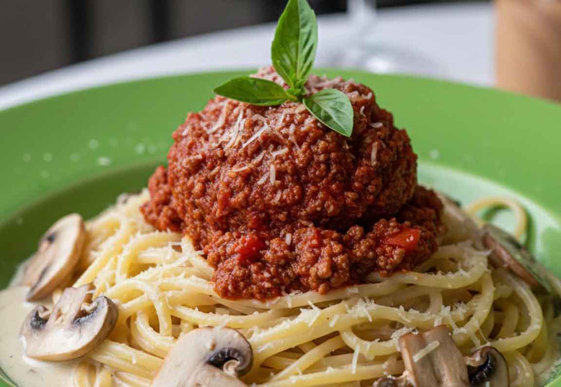 Kremalı Bolonez Spagetti